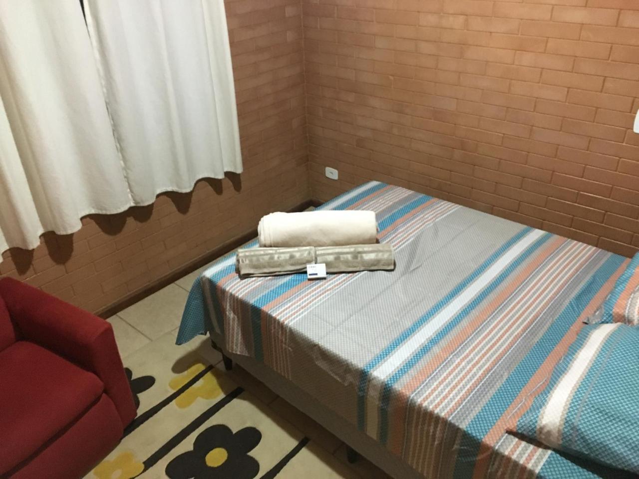 Chacara 4 Quartos Com Piscina Socorro  Kültér fotó